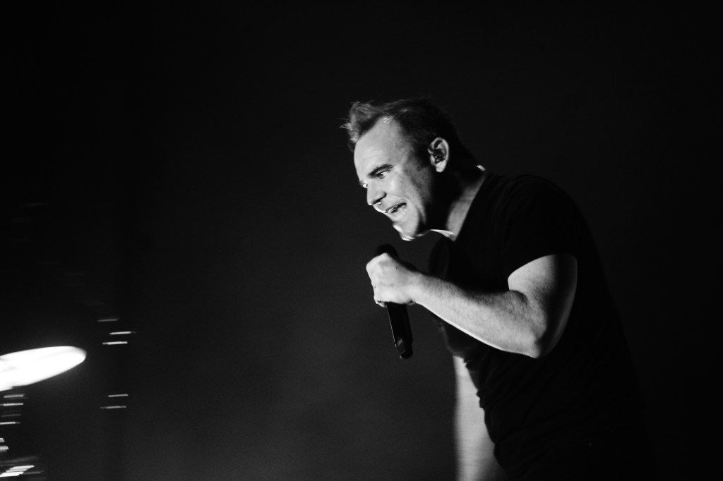 Future Islands, Sacred Paws, Liverpool Olympia, 28/06/2025